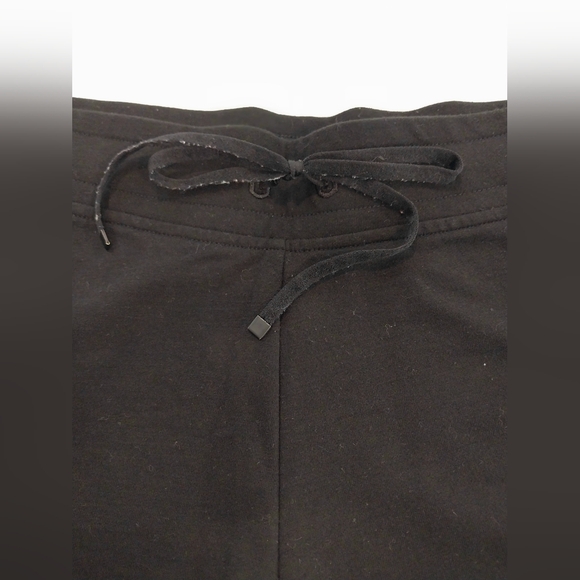 Victoria Sport Size XS Black Elastic Drawstring Waist Shorts Mesh Trim - Picture 2 of 12